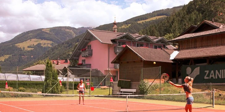 Luxusný pobyt v Rangersdorfe: neobmedzené wellness, polpenzia & alpská príroda