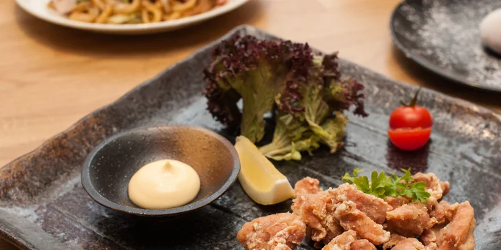 Japonské špeciality: Ochutnávkové menu pre 2 osoby v centre mesta