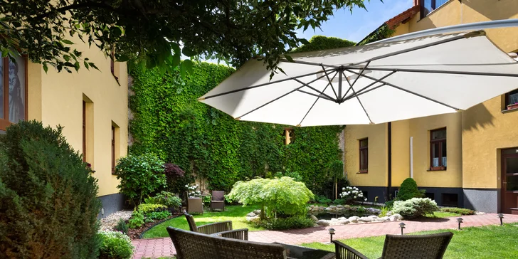 Relax v historickom centre Košíc s raňajkami, neobmedzeným wellness a masážami