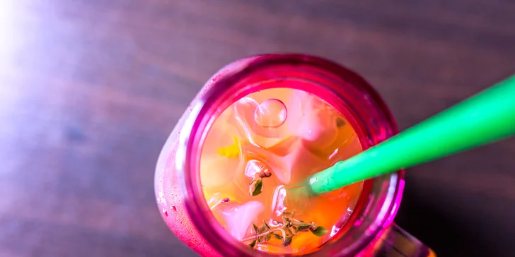 Nealko ovocné drinky alebo pivné limonády v GARIBALDI'S