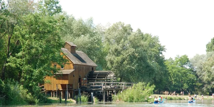 Splav Malého Dunaja na kanoe na výber rôzne trasy