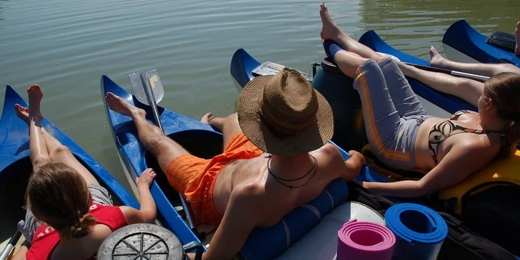 Splav Malého Dunaja na kanoe na výber rôzne trasy