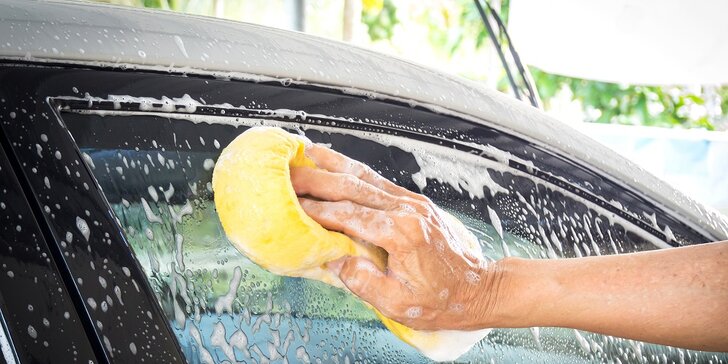 Kompletné čistenie vášho auta zvonku i zvnútra