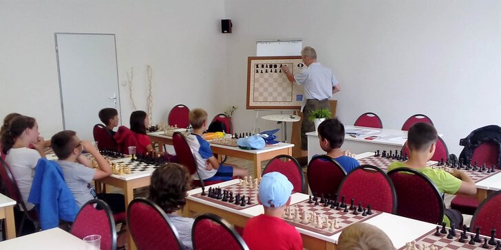 Zábavný denný letný šachový tábor