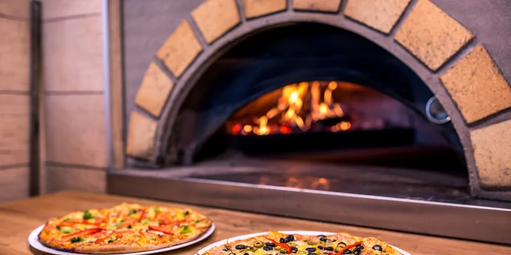 Klasická pizza v HAPPY HOURS alebo počas celého dňa - na výber z 8 druhov