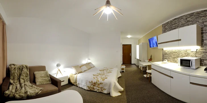 Pobyt v Jasnej s rodinou v moderných apartmánoch s vonkajšou vírivkou, terasou a detským ihriskom