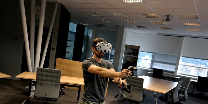 Vstup do virtuálnej reality pre jednotlivcov aj skupiny