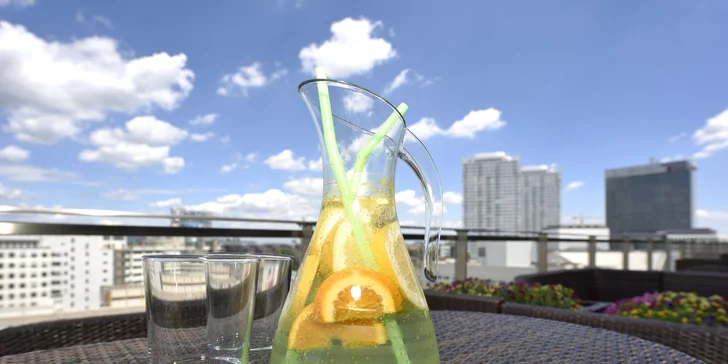 Schlaďte sa drinkom v lukratívnom Crystal Business Clube