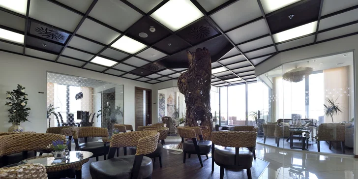 Schlaďte sa drinkom v lukratívnom Crystal Business Clube
