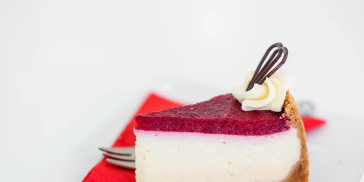 Jedinečné domáce limonády a cheesecake pre 2 osoby v Art cakes