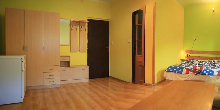 Pobyt pre dvoch až na 7 dní na Domaši so súkromnou plážou