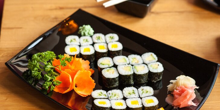 Lahodné sushi sety s polievkou