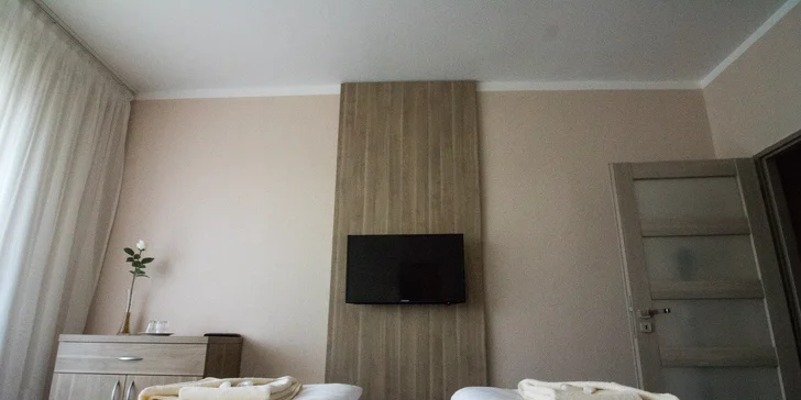 Ubytovanie a raňajky v Hoteli Perla*** pri jazere Zelená voda