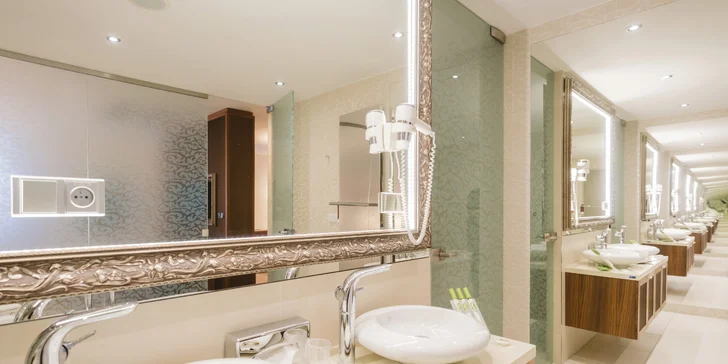 Najlepší historický hotel Európy za rok 2016 s unikátnou večerou a wellness