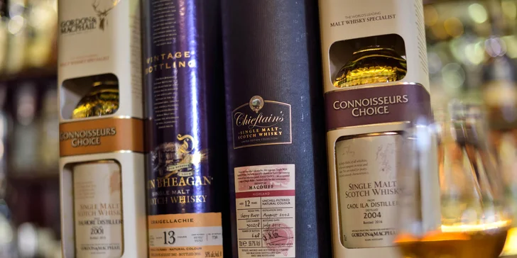 Otvorený voucher na konzumáciu whisky