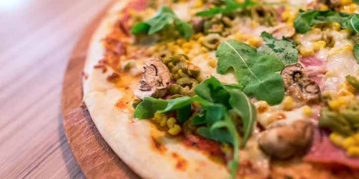 XXL pizza v Bamba Lina