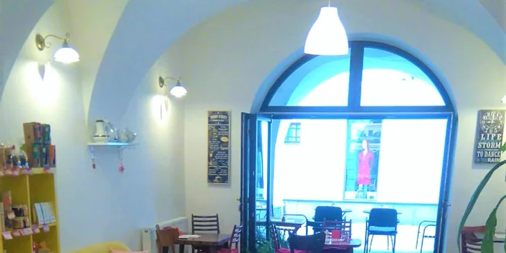 Káva, limonáda, koláčik v Pletenke
