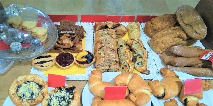 Sypaný čaj, káva a domáci koláčik - jeseň, ktorá chutí