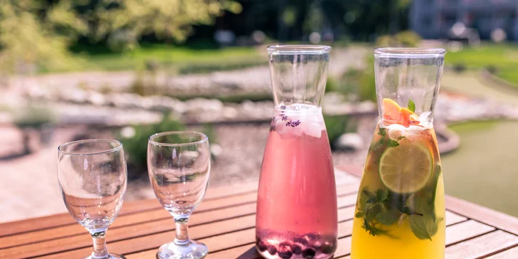 Najväčší outdoorový minigolf pre 2 až 4 osoby s limonádou alebo chutným jedlom