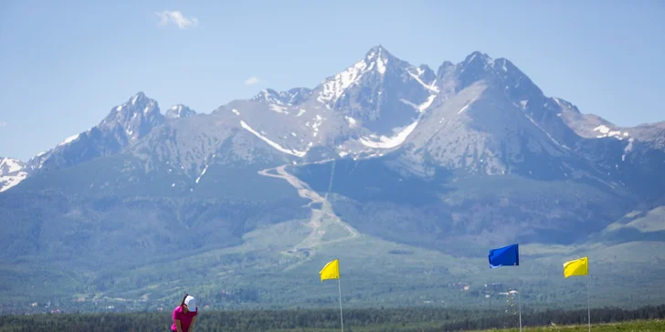 Golfový areál Royal Valley - green fee 18 jamiek a zelená karta