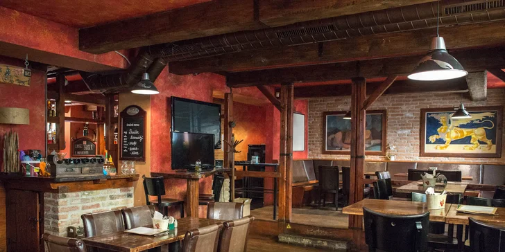 Voňavá porchetta s kyslou prílohou a ciabattou: hody pre 3 - 4 osoby