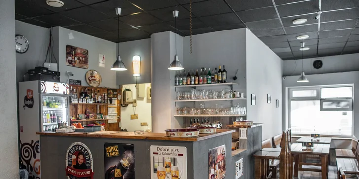 Veľké pivá s nakladaným hermelínom alebo utopenec