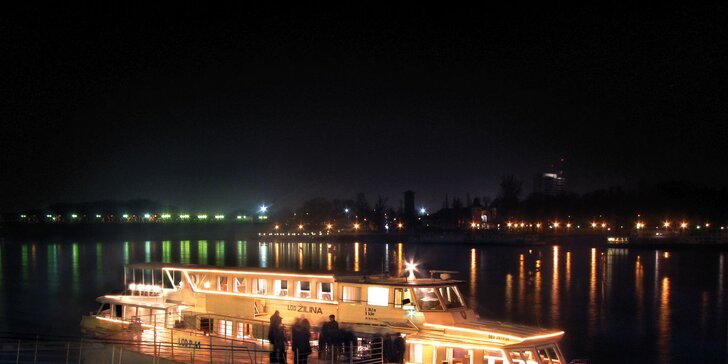 3-chodová večera s plavbou po Dunaji