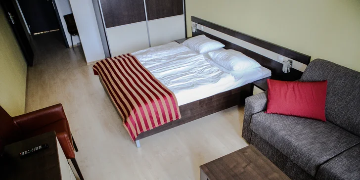 Pobyt v apartmánovom štúdiu v areáli Vodného parku Bešeňová so zľavou na multivstup