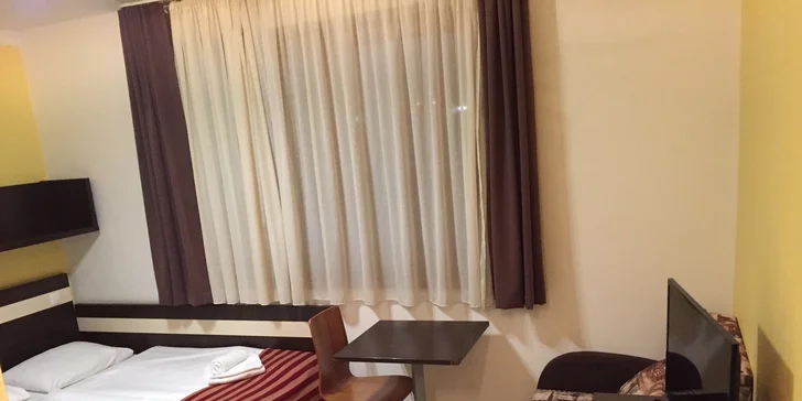 Pobyt v apartmánovom štúdiu v areáli Vodného parku Bešeňová so zľavou na multivstup