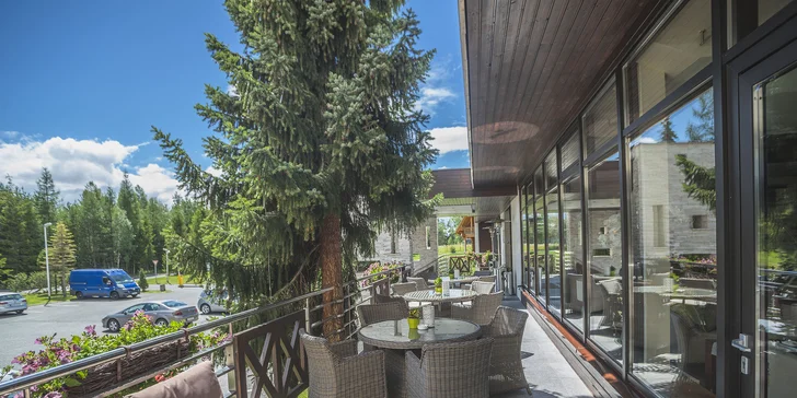 Kontakt Wellness Hotel**** s exkluzívnym bazénovým a wellness svetom