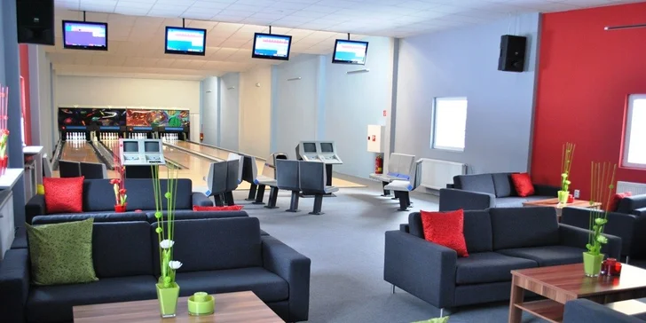 Hodinový prenájom bowlingovej dráhy
