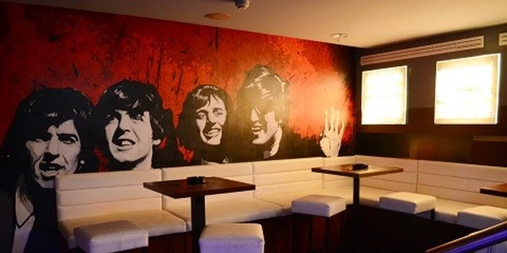 Nové burgre v klasickej americkej sladkej žemli v British Rock Stars