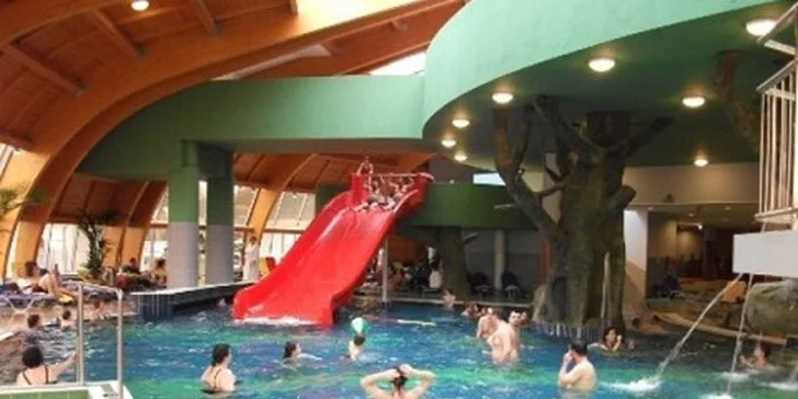 Wellness pobyt so vstupom do zážitkových kúpeľov Aqua-Palace v Maďarsku