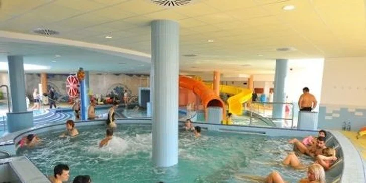 Wellness pobyt so vstupom do zážitkových kúpeľov Aqua-Palace v Maďarsku