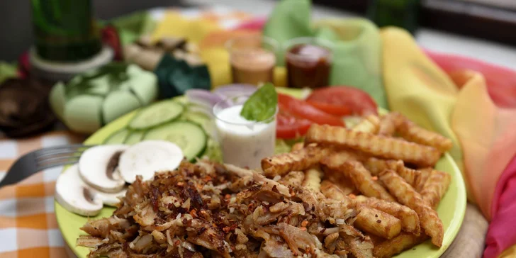 Kurací kebab v placke či s hranolčekmi