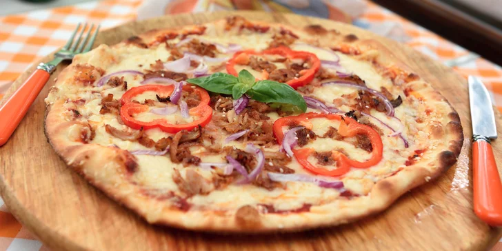 Rýchle občerstvenie v centre mesta! Dajte si pizzu!