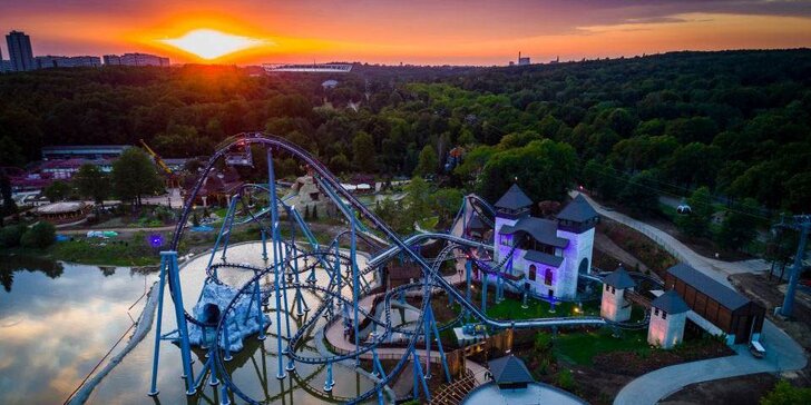 Sezónne lístky na viac ako 40 atrakcií v najväčšom tematickom zábavnom parku v Poľsku!