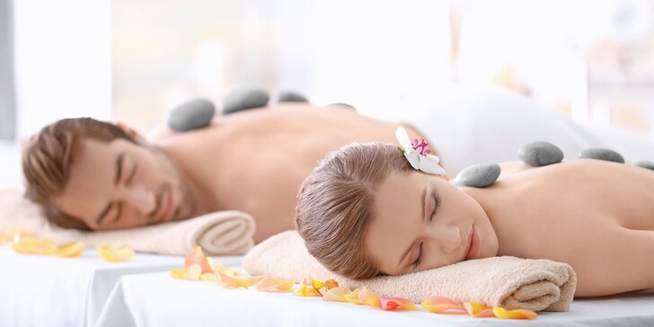 Relaxačná masáž alebo relaxačná masáž s lávovými kameňmi