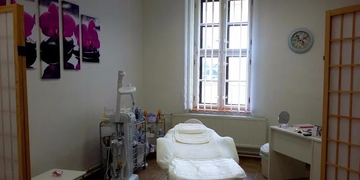 Sonoforéza, hĺbkové čistenie pleti alebo masáž tváre a krku