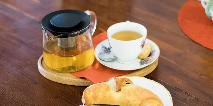 Sypaný čaj, káva a domáci koláčik - jeseň, ktorá chutí