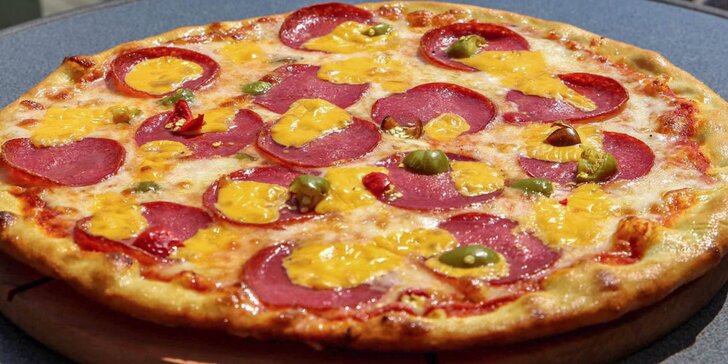 Vyberte si až zo 14 druhov chrumkavej pizze!