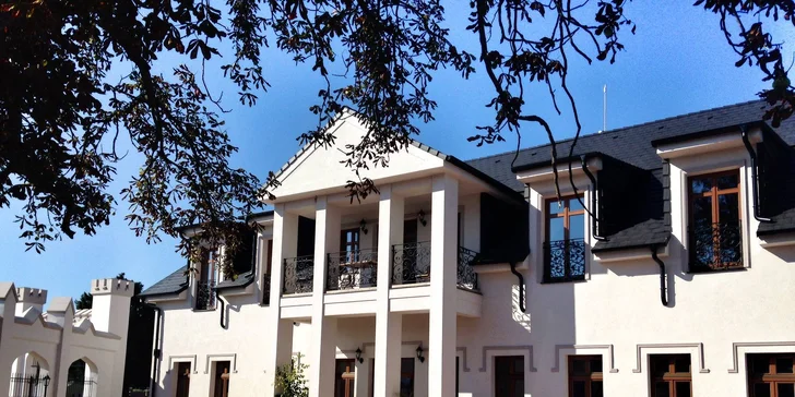 Romantický víkendový pobyt v Chateau Šarkan*** pri Štúrove