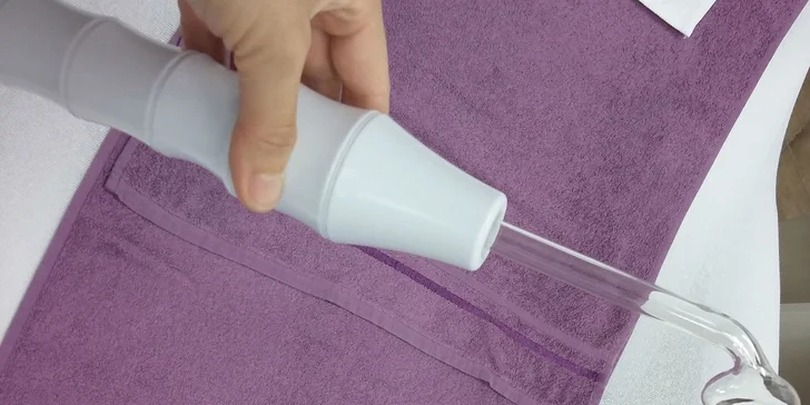 Sonoforéza, hĺbkové čistenie pleti alebo masáž tváre a krku