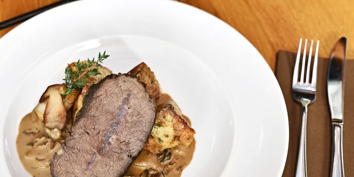 Trojchodové degustačné menu v reštaurácii Miminoo a vstup na Žižkovskú vežu