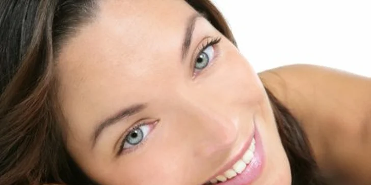 Profesionálna diamantová mikrodermabrázia