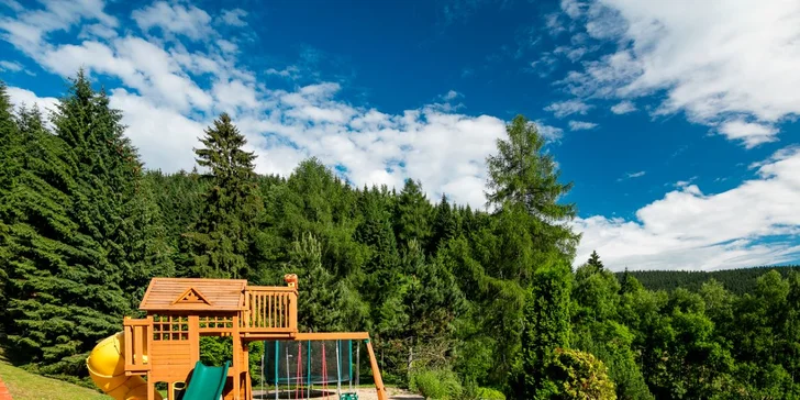 Jeseň, zima či jar v modernom hoteli Pytloun Harrachov**** s wellness