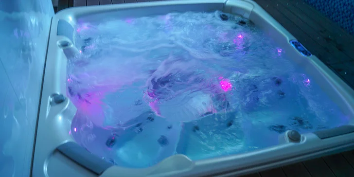 Dokonalý večer: wellness, masáž a dobré jedlo!