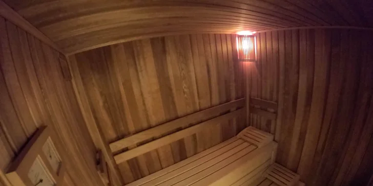 Dokonalý večer: wellness, masáž a dobré jedlo!