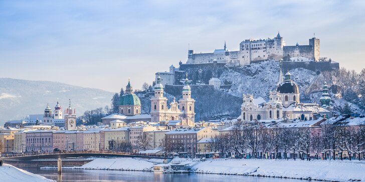 Zájazd do adventného Salzburgu: jazero Wolfgangsee, pochod čertovských družín aj vianočné trhy