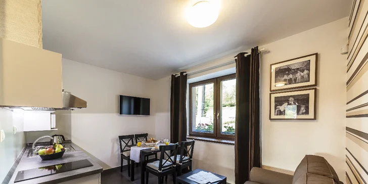 Exkluzívne Mucha Apartments**** v Terchovej s privátnym wellness. Jedno dieťa do 12 r. zdarma